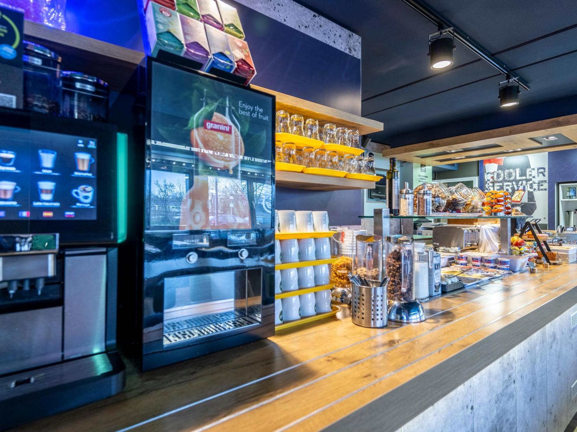 B&B Hotel Dortmund-West ภายนอก รูปภาพ