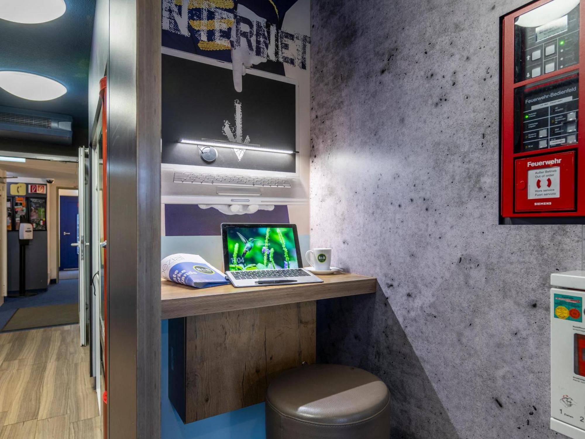 B&B Hotel Dortmund-West ภายนอก รูปภาพ
